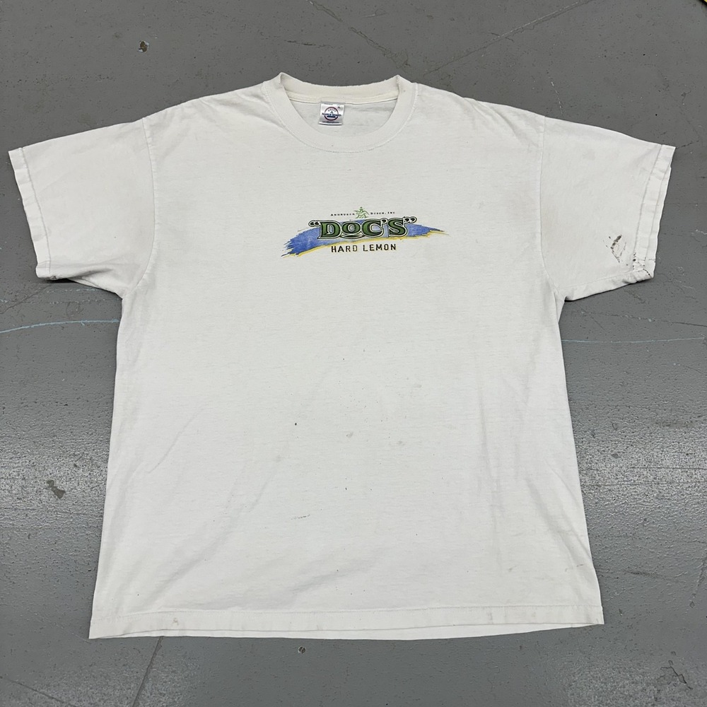 Vintage Doc's Hard Lemon Shirt Mens XL White Beer Graphic Tee Anheuser